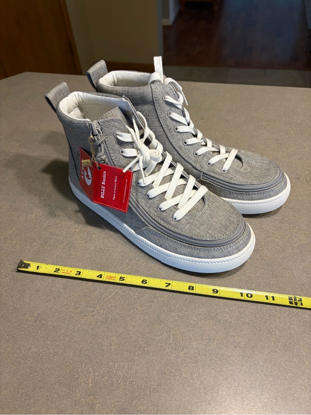 Billy Goat Classic Lace High Top Shoes With Zippers Womens Size 8 PLEASE READ